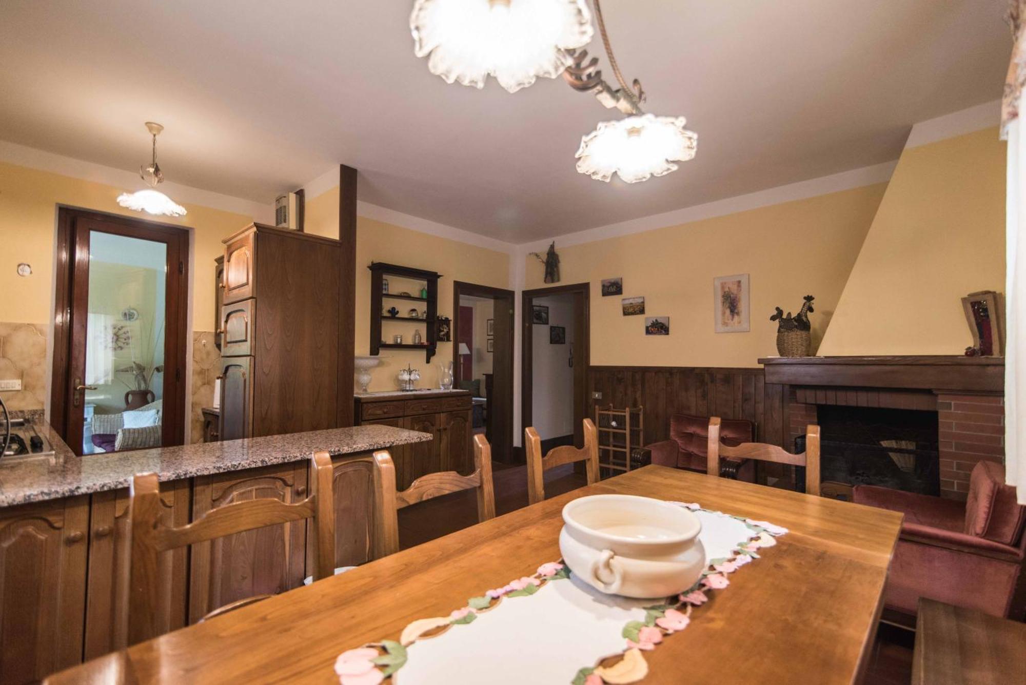 Casa Del Merlo Sant'Andrea di Compito Bagian luar foto